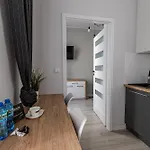 Andrzejczyk - Swietojanska 96 *
